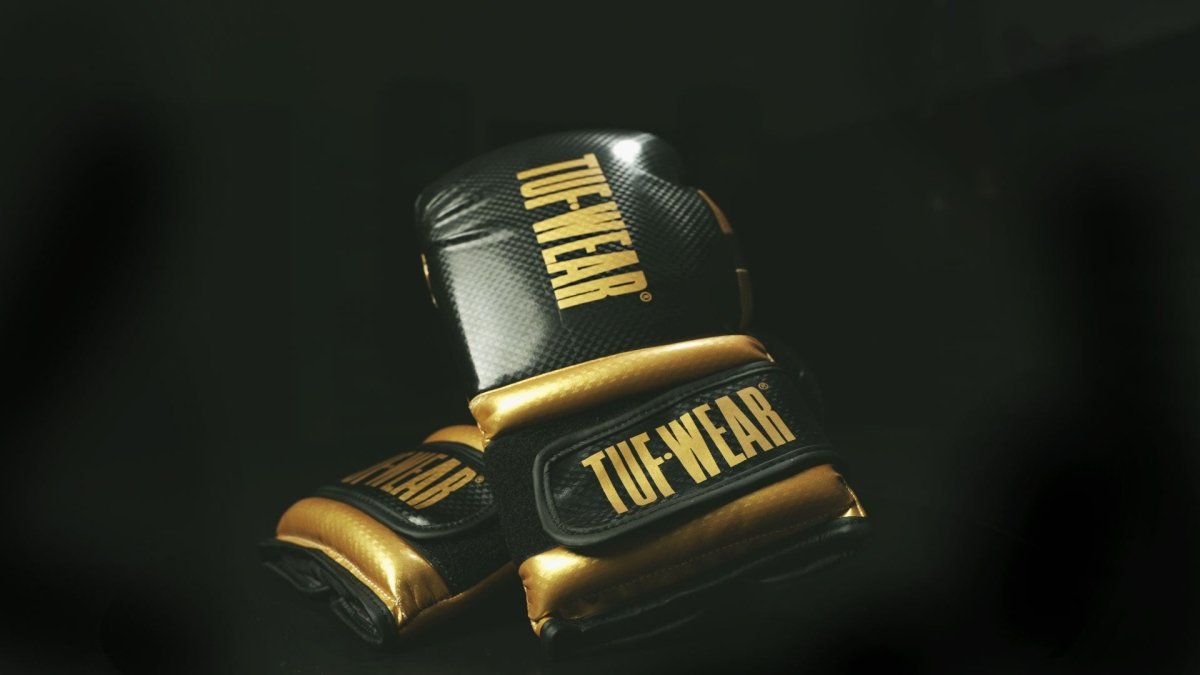 Maxx Pro Boxhandschuhe Aus Leder – 10 Oz, Für MMA, Sparring & Boxsack-Training Muay Thai Buch